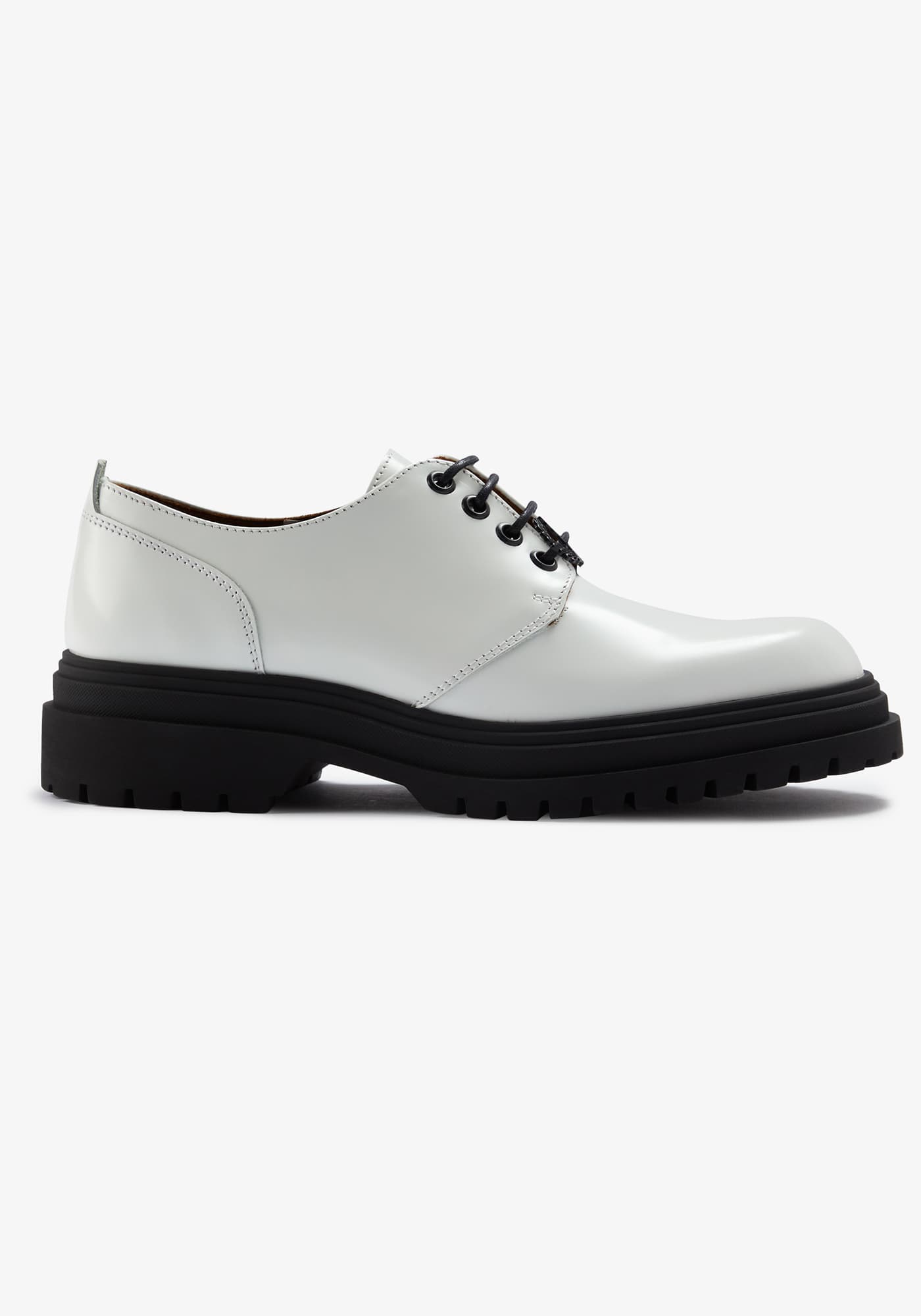 Fred Perry Derby Shoes / White